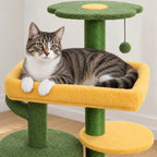 Chat allongé sur le perchoir de l'arbre à Chat Cactus Design