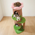 Chat installé dans la niche de l'arbre à Chat Original