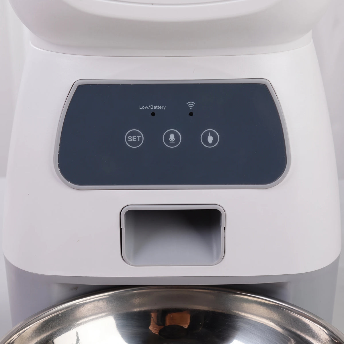 Panneau de commande du distributeur de croquettes connecté avec voyant WiFi